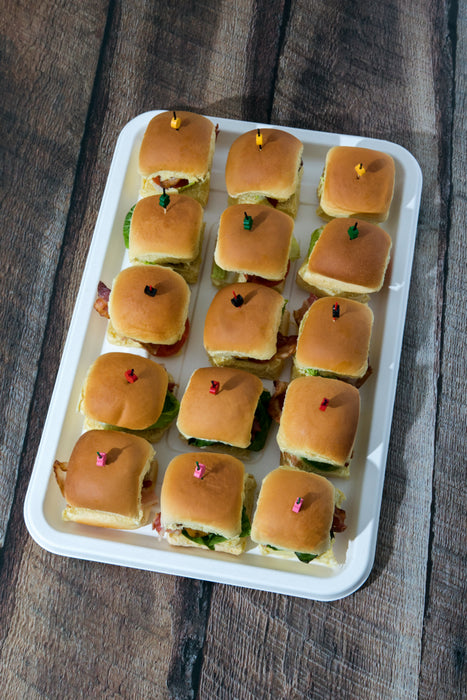 Pincho de bambú con varios diseños y colores en el extremo 90mm - 100Uds