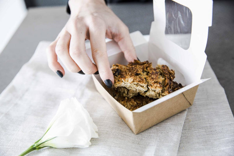 Ensaladera de cartón kraft con ventana doble 400ml 98x115mm A45mm - 30Uds