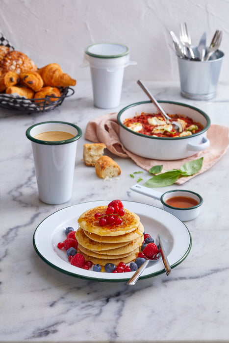 Taza de acero esmaltado blanco Enamely con borde verde 500ml A90mm - 12Uds